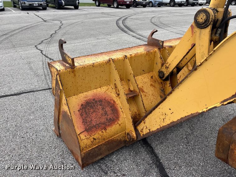 image for item FG0567 2003 John Deere 410G backhoe
