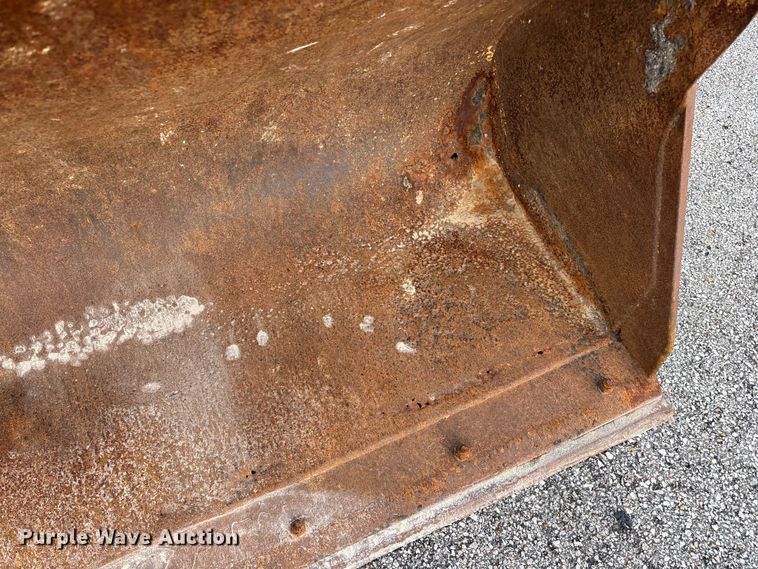 image for item FG0567 2003 John Deere 410G backhoe