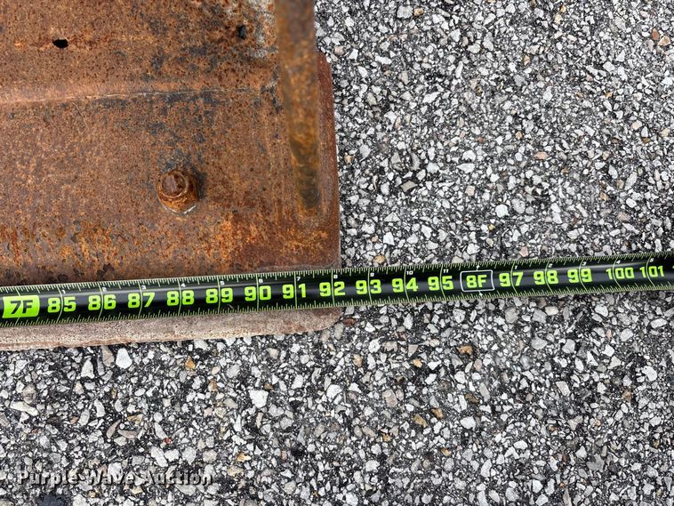 image for item FG0567 2003 John Deere 410G backhoe