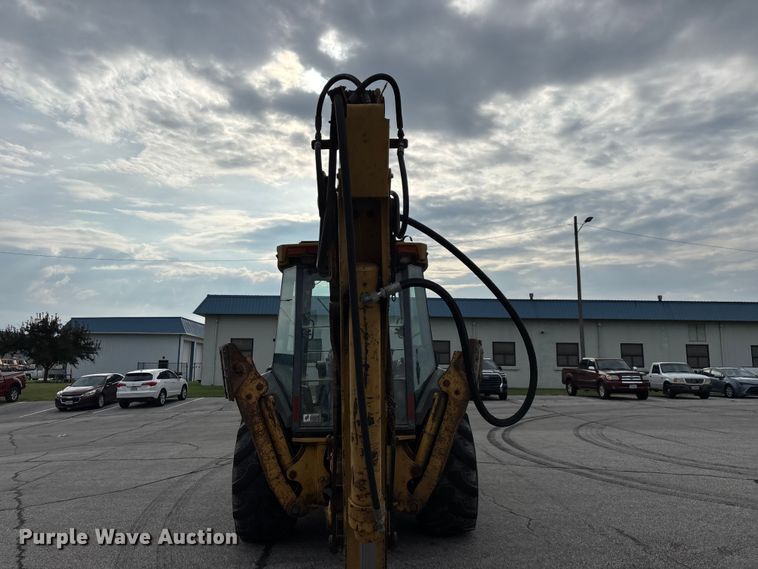 image for item FG0567 2003 John Deere 410G backhoe