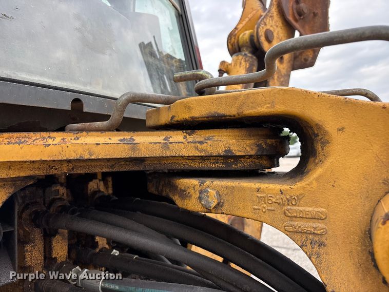 image for item FG0567 2003 John Deere 410G backhoe