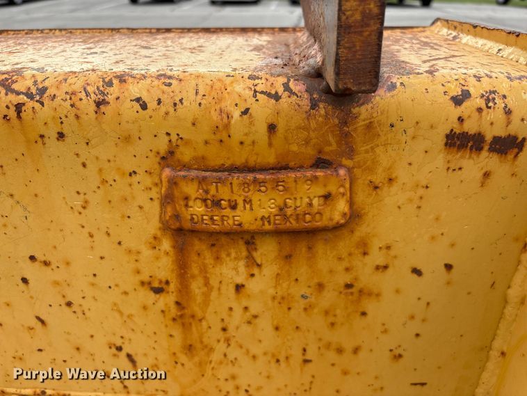 image for item FG0567 2003 John Deere 410G backhoe