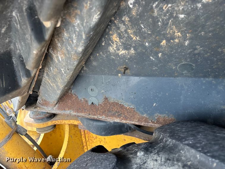 image for item FG0567 2003 John Deere 410G backhoe