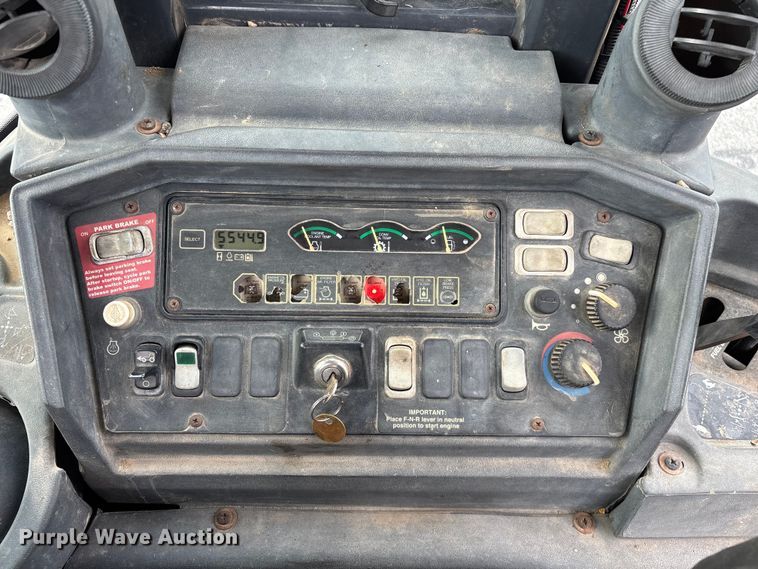 image for item FG0567 2003 John Deere 410G backhoe