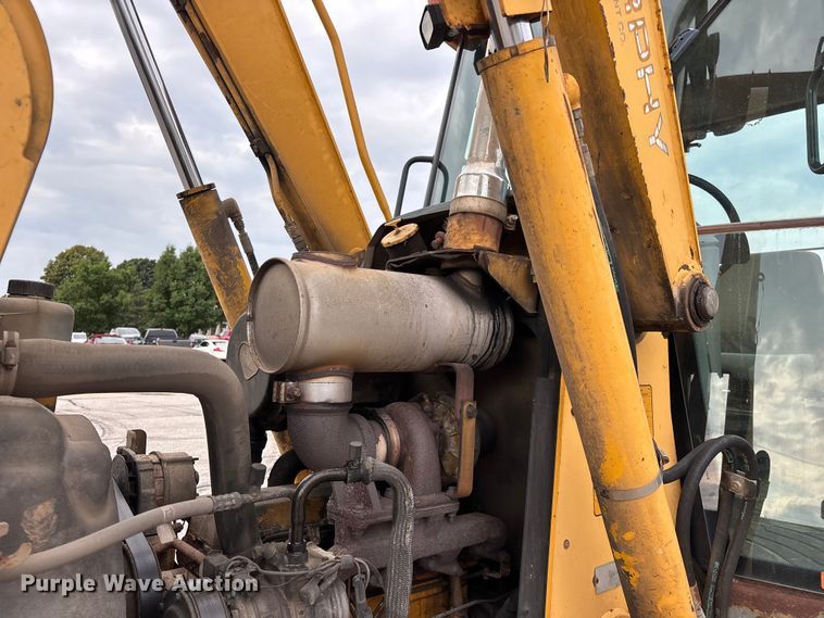 image for item FG0567 2003 John Deere 410G backhoe