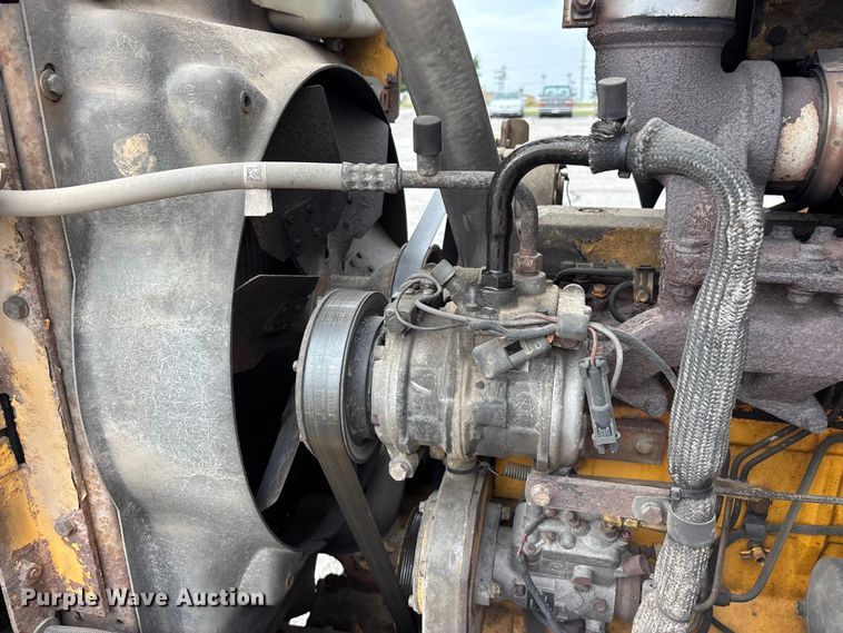 image for item FG0567 2003 John Deere 410G backhoe
