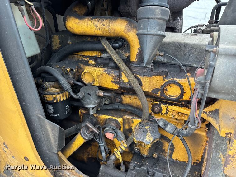 image for item FG0567 2003 John Deere 410G backhoe