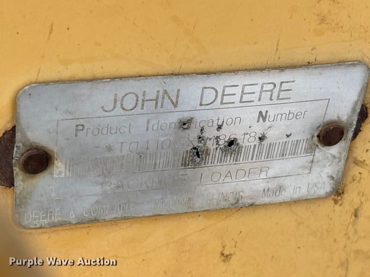 image for item FG0567 2003 John Deere 410G backhoe