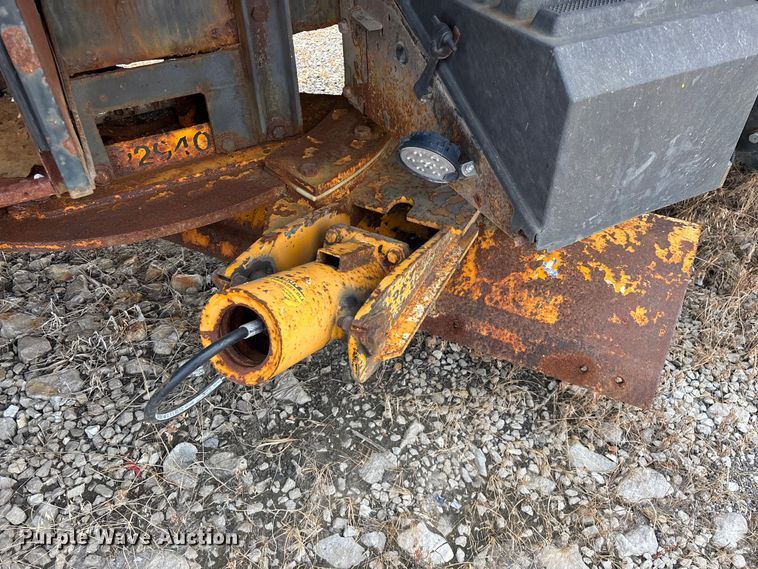 image for item FG0569 2008 International 7500 SFA dump truck
