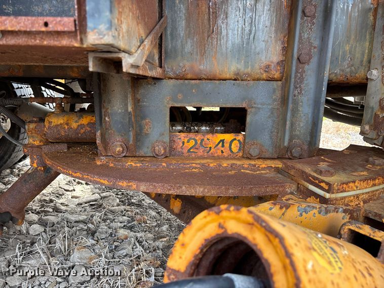 image for item FG0569 2008 International 7500 SFA dump truck