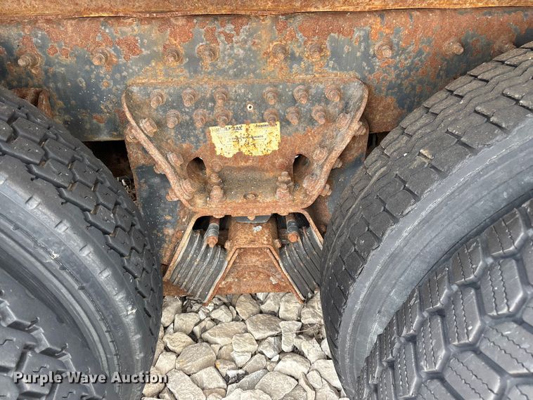 image for item FG0569 2008 International 7500 SFA dump truck