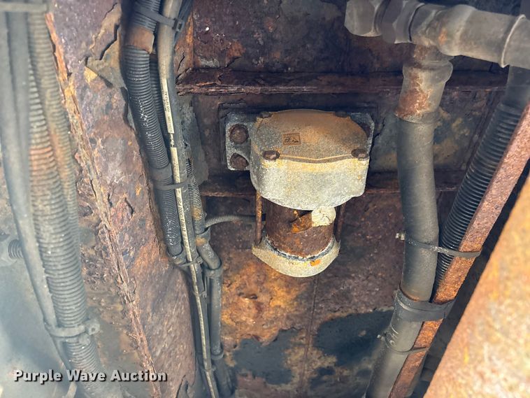 image for item FG0569 2008 International 7500 SFA dump truck
