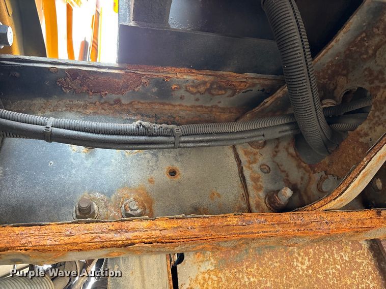 image for item FG0569 2008 International 7500 SFA dump truck