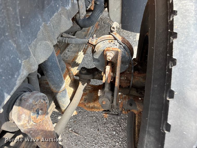 image for item FG0569 2008 International 7500 SFA dump truck