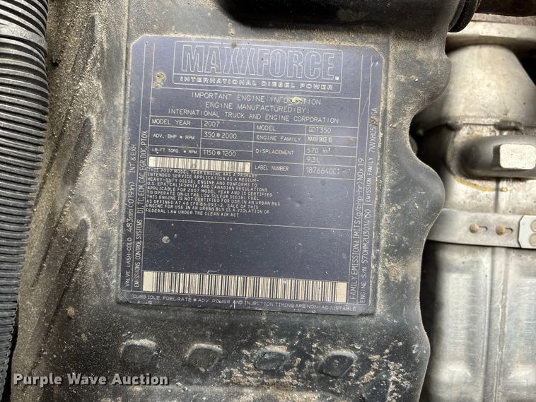 image for item FG0569 2008 International 7500 SFA dump truck