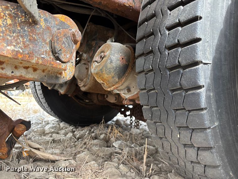 image for item FG0569 2008 International 7500 SFA dump truck