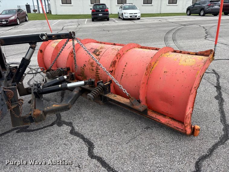 image for item FG0573 2006 International 7400 dump truck