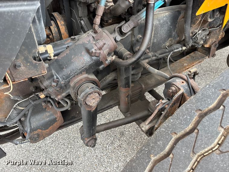 image for item FG0573 2006 International 7400 dump truck