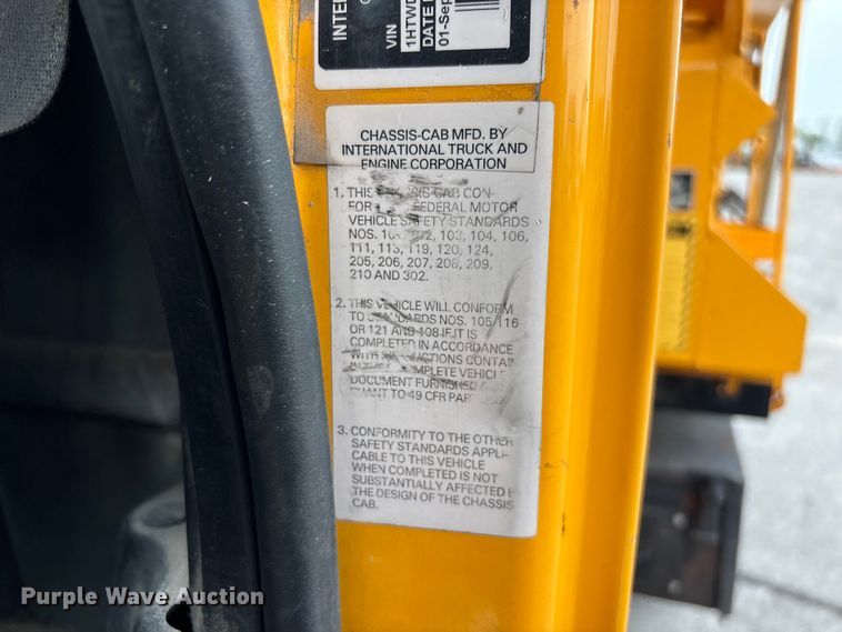 image for item FG0573 2006 International 7400 dump truck