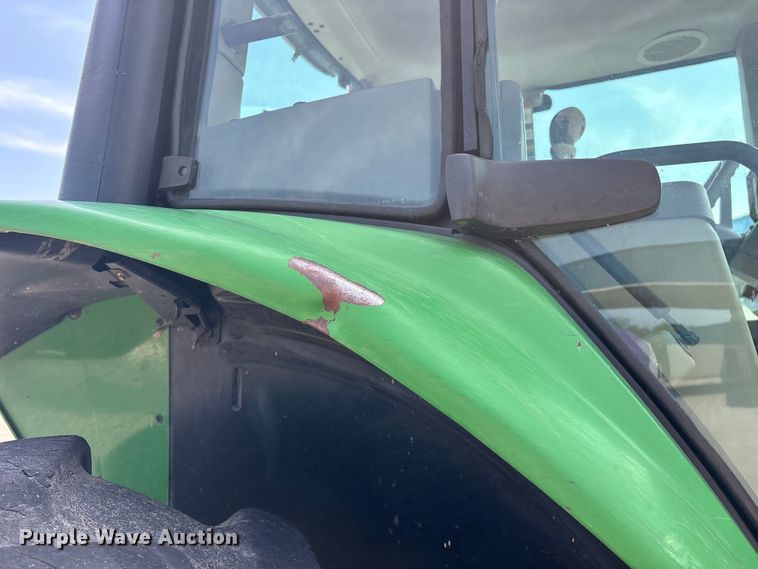 image for item FG0574 John Deere 7230 MFWD tractor