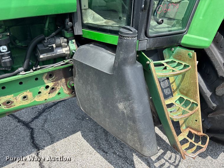 image for item FG0574 John Deere 7230 MFWD tractor