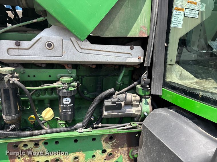 image for item FG0574 John Deere 7230 MFWD tractor