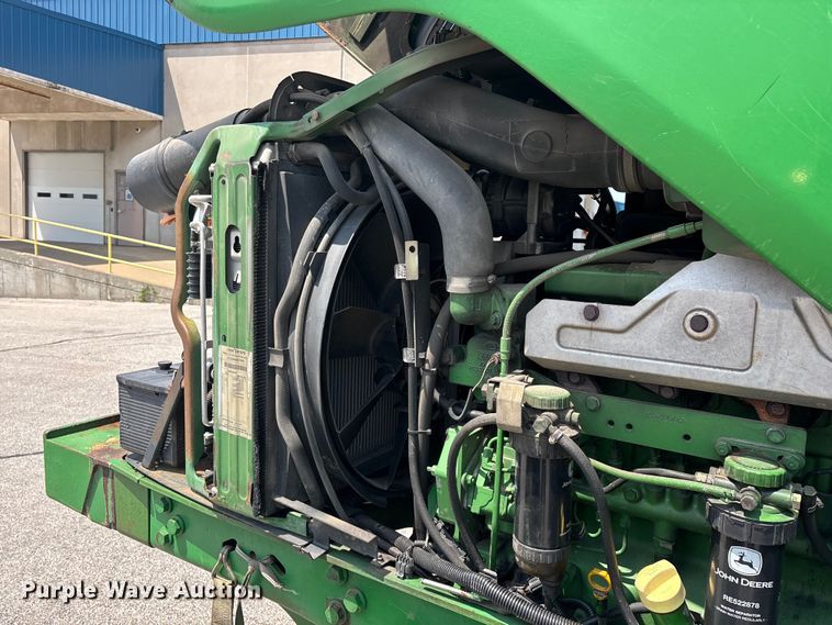 image for item FG0574 John Deere 7230 MFWD tractor