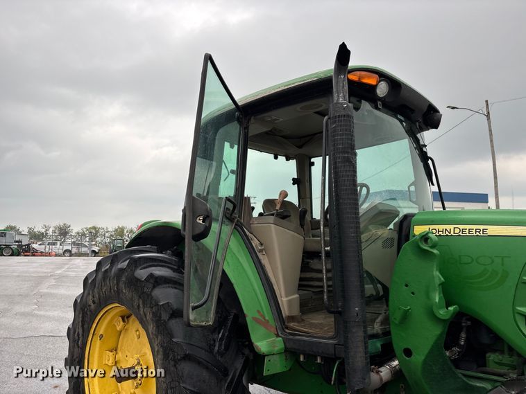 image for item FG0575 2010 John Deere 6430 MFWD tractor