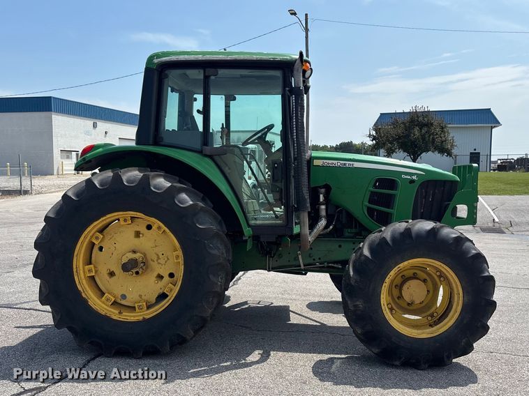 image for item FG0577 2010 John Deere 6430 MFWD tractor
