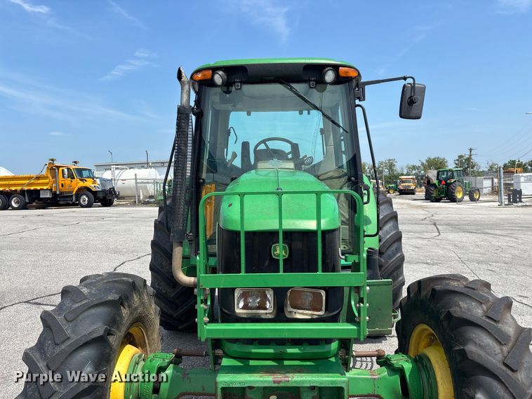 image for item FG0577 2010 John Deere 6430 MFWD tractor