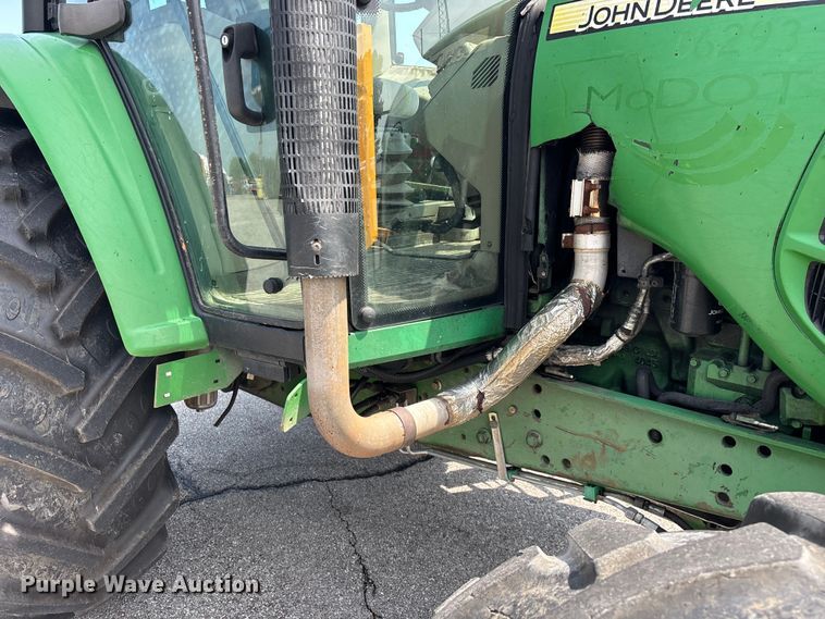image for item FG0577 2010 John Deere 6430 MFWD tractor