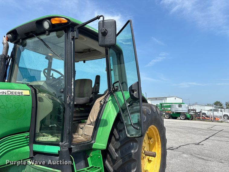 image for item FG0577 2010 John Deere 6430 MFWD tractor