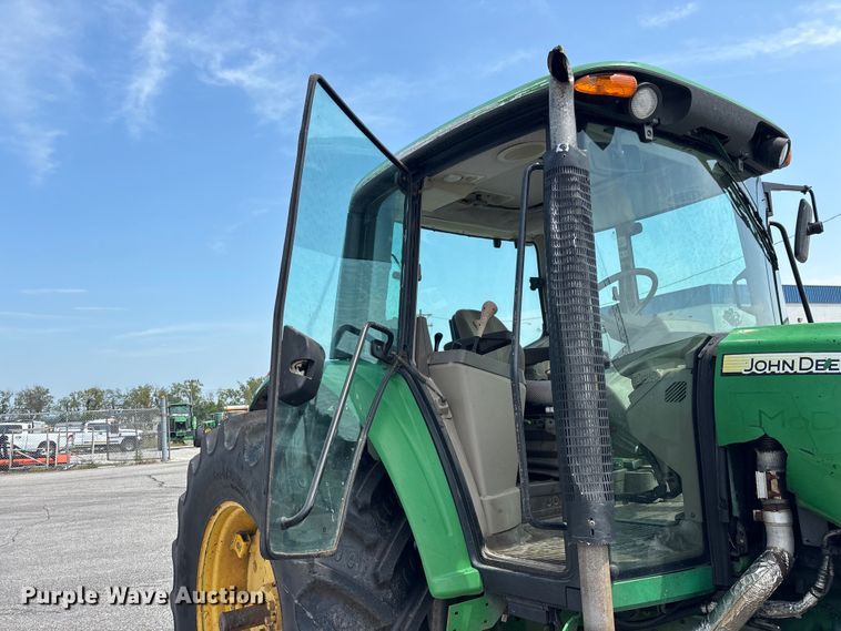 image for item FG0577 2010 John Deere 6430 MFWD tractor