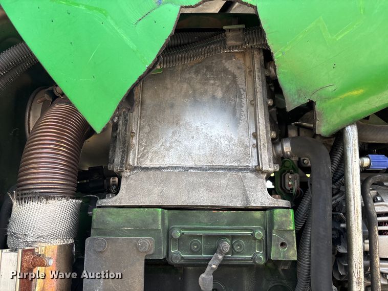 image for item FG0577 2010 John Deere 6430 MFWD tractor