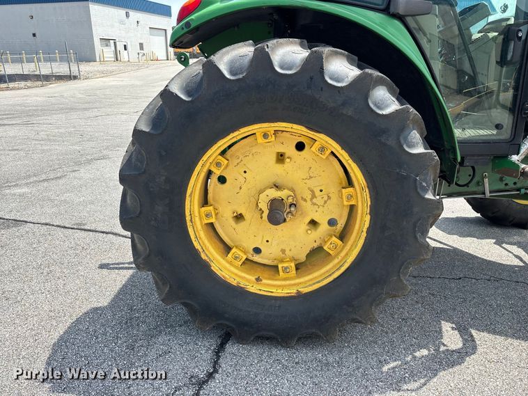 image for item FG0577 2010 John Deere 6430 MFWD tractor