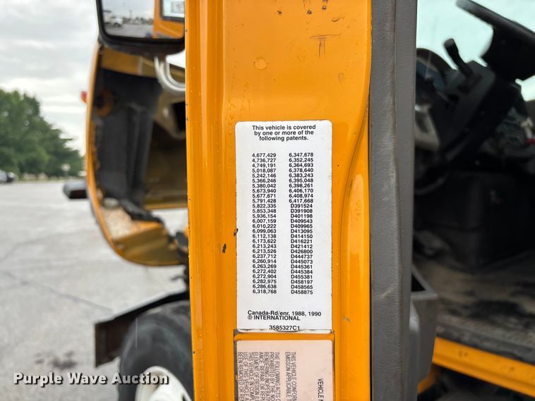image for item FG0578 2010 International 7500 SFA dump truck