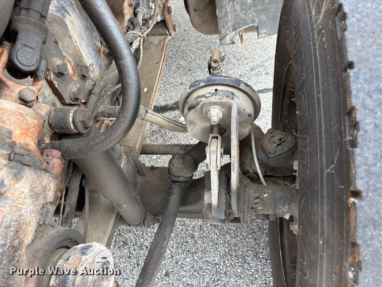 image for item FG0579 2005 International 7400 Crew Cab dump truck