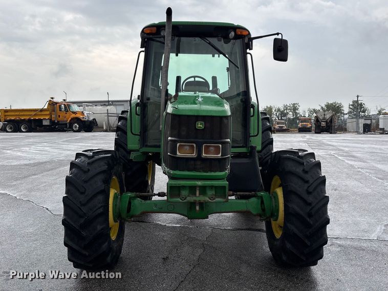 image for item FG0580 2009 John Deere 6330 MFWD tractor