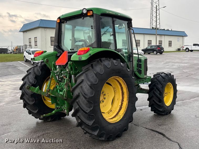 image for item FG0580 2009 John Deere 6330 MFWD tractor