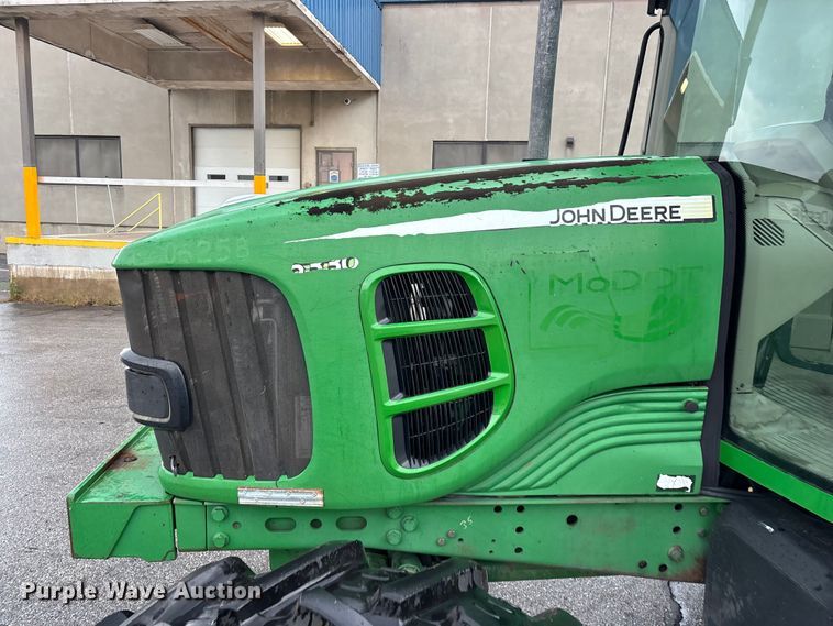 image for item FG0580 2009 John Deere 6330 MFWD tractor