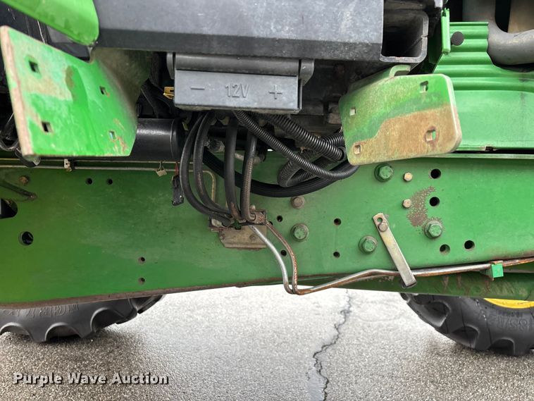 image for item FG0580 2009 John Deere 6330 MFWD tractor