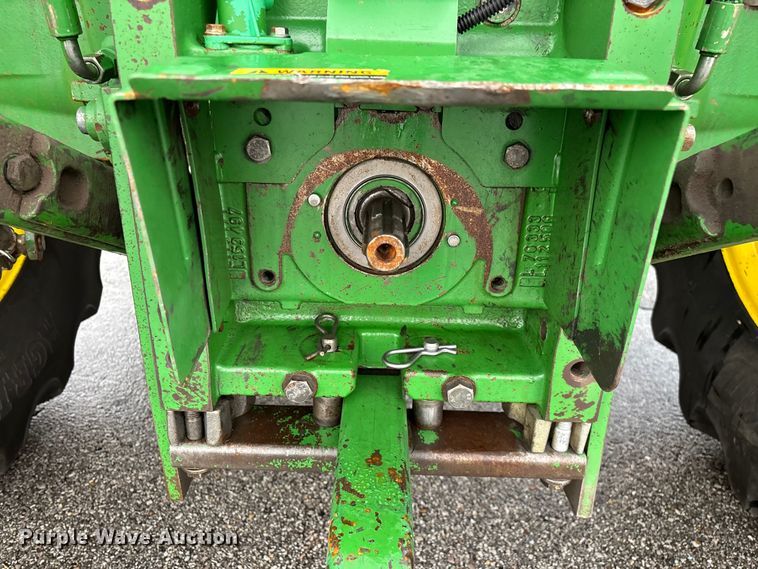 image for item FG0580 2009 John Deere 6330 MFWD tractor