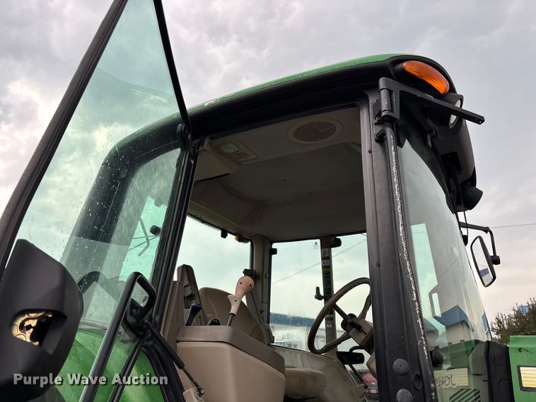 image for item FG0580 2009 John Deere 6330 MFWD tractor