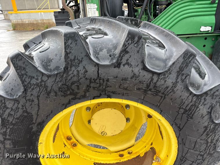 image for item FG0580 2009 John Deere 6330 MFWD tractor