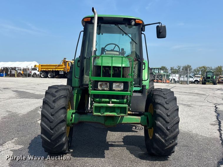 image for item FG0581 John Deere 6330 MFWD tractor