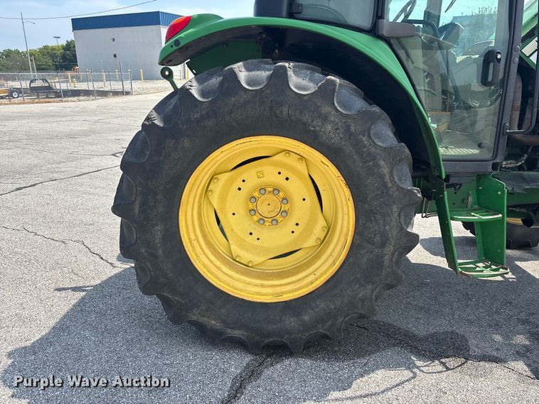 image for item FG0581 John Deere 6330 MFWD tractor