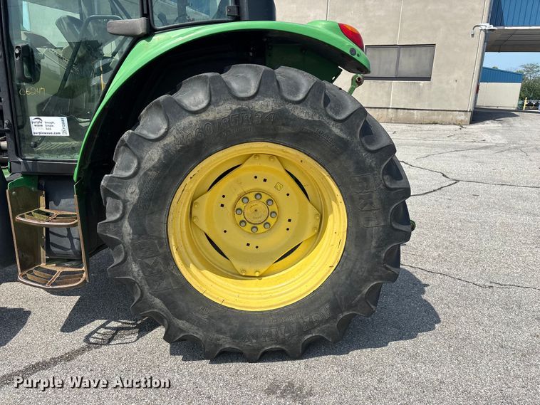 image for item FG0581 John Deere 6330 MFWD tractor