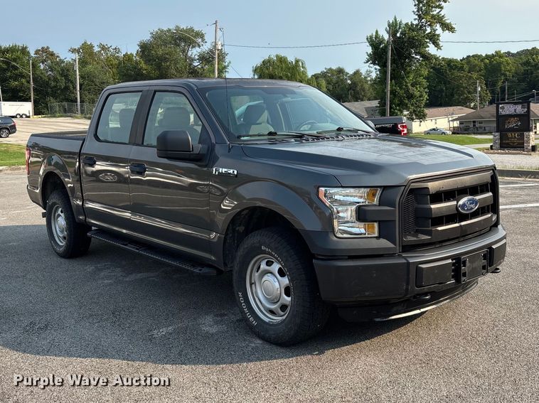 image for item FG0592 2016 Ford F150 XLT Crew Cab pickup truck