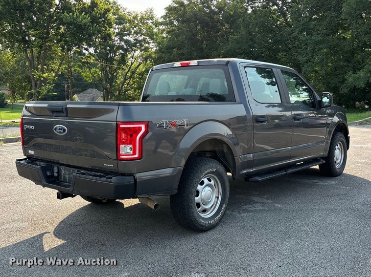 image for item FG0592 2016 Ford F150 XLT Crew Cab pickup truck
