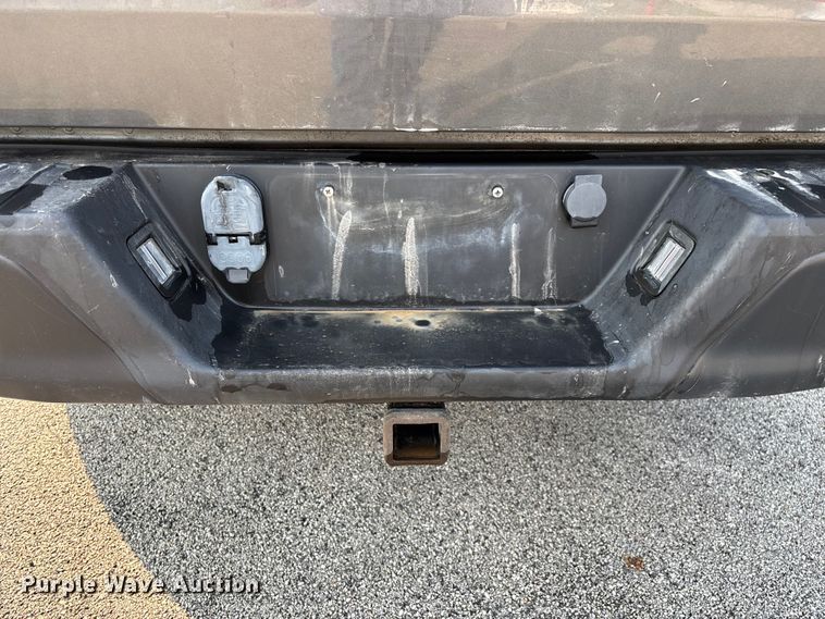 image for item FG0592 2016 Ford F150 XLT Crew Cab pickup truck